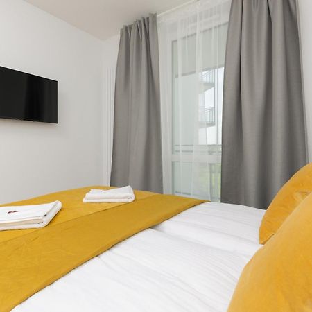 L27 Apartments Sauna And Gym Варшава Екстериор снимка